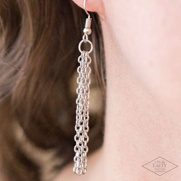 ❤️In A Heartbeat Necklace Set - Picture 3 of 4